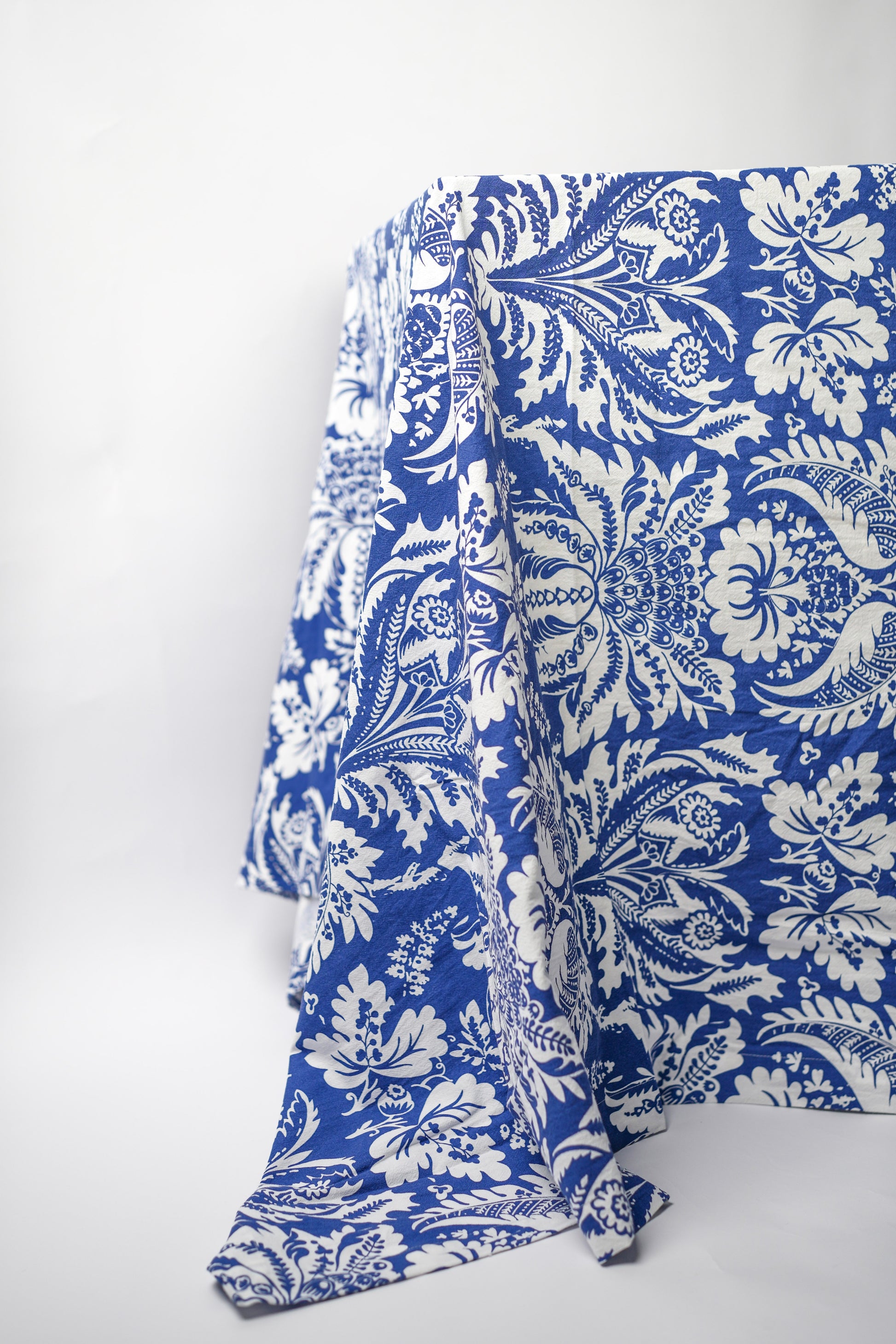 The Arcadia Tablecloth - In Summer Blue