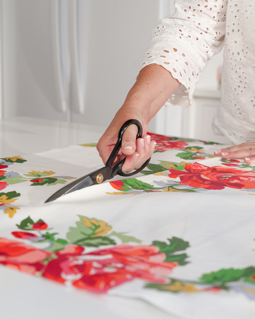 "Hedgerose" Cotton Yardage