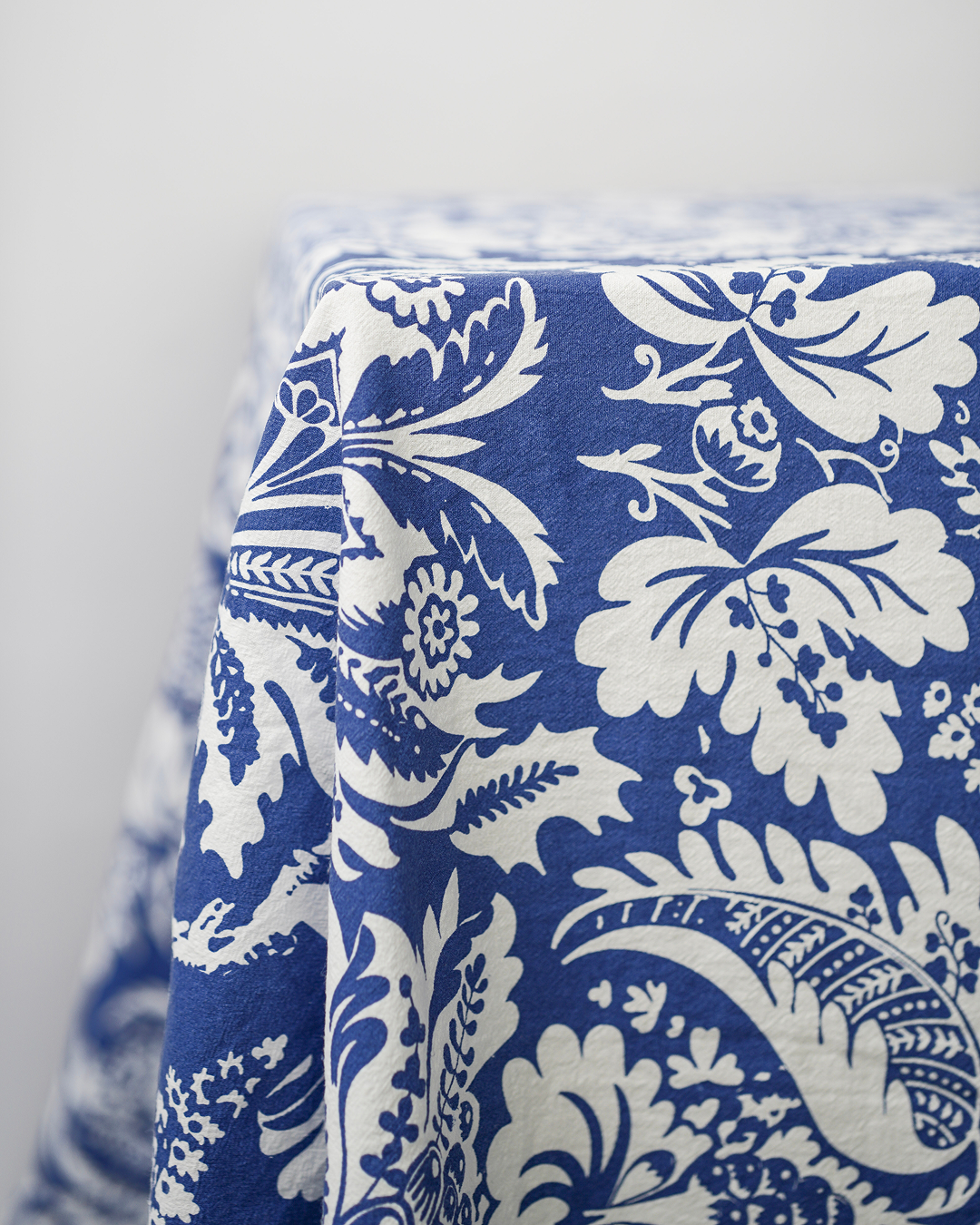 The Arcadia Tablecloth - In Summer Blue
