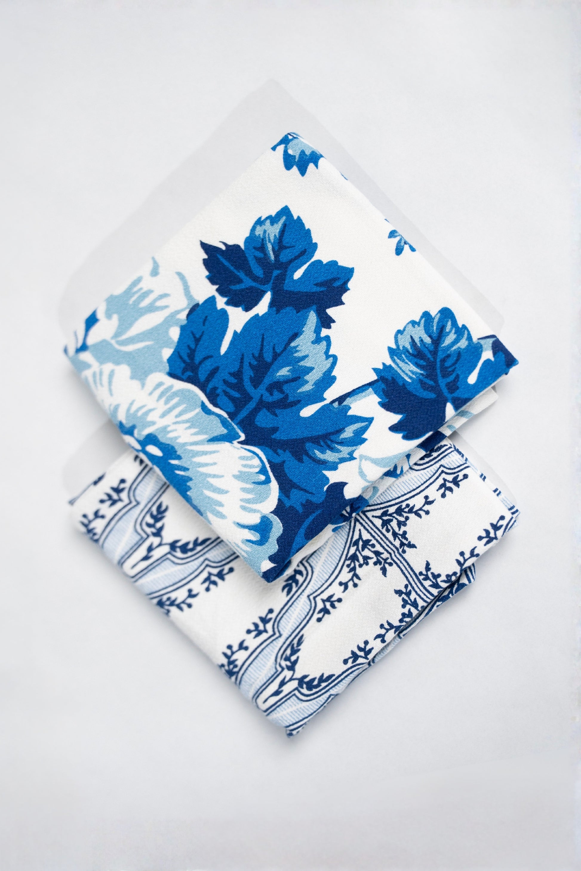 The Delft Dishtowel Set